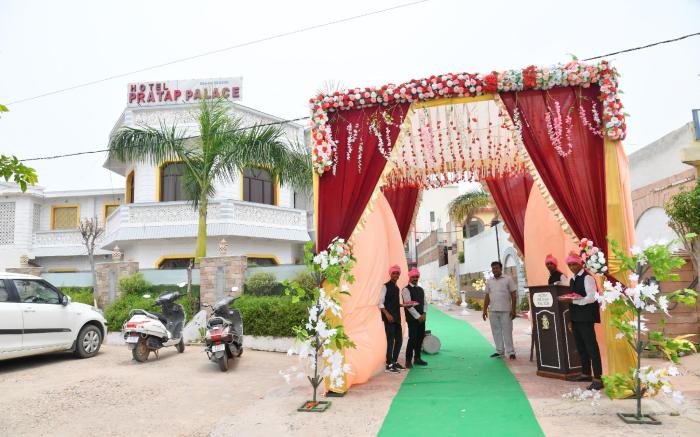 Hotel Pratap Palace