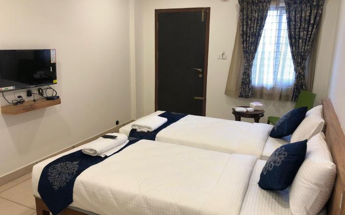 Hotel Amulya Regency 