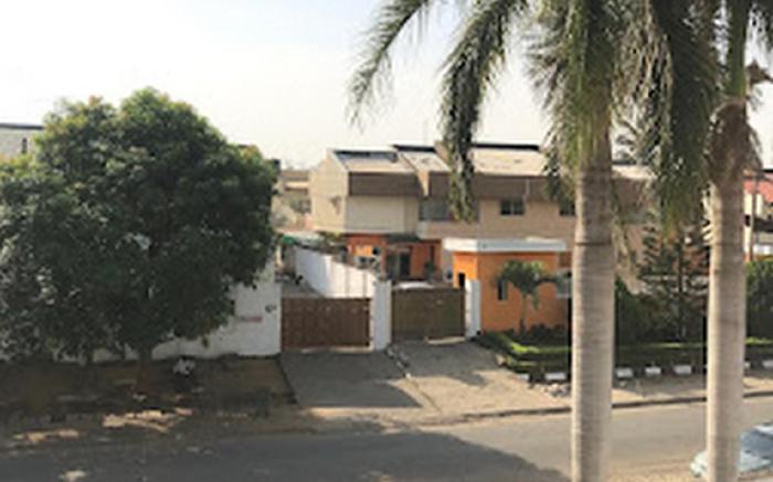 Pearl Gate Hotel