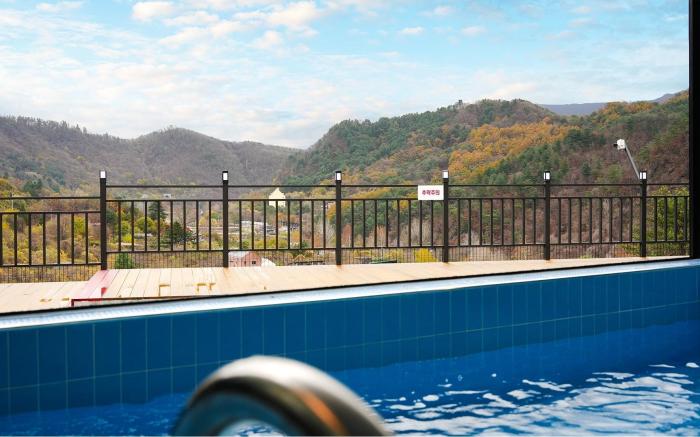 Gapyeong Manwol Aegyeon Pool Glamping