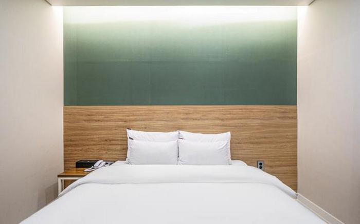 Jeonju J-Brown Hotel