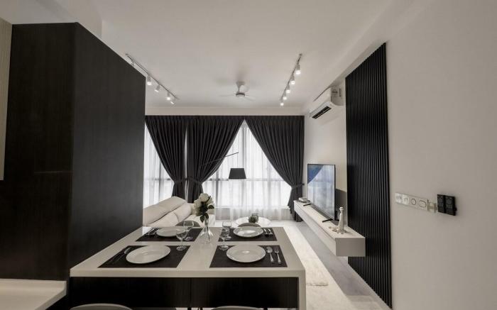 Pearly Palace Suite By Antlerzone