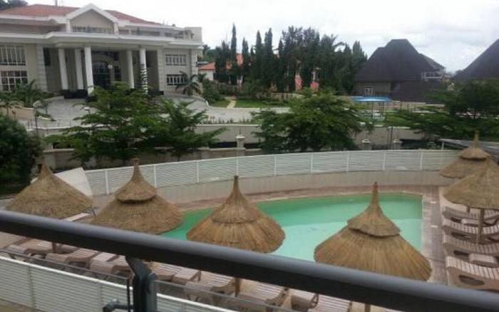 Tenache Hotels