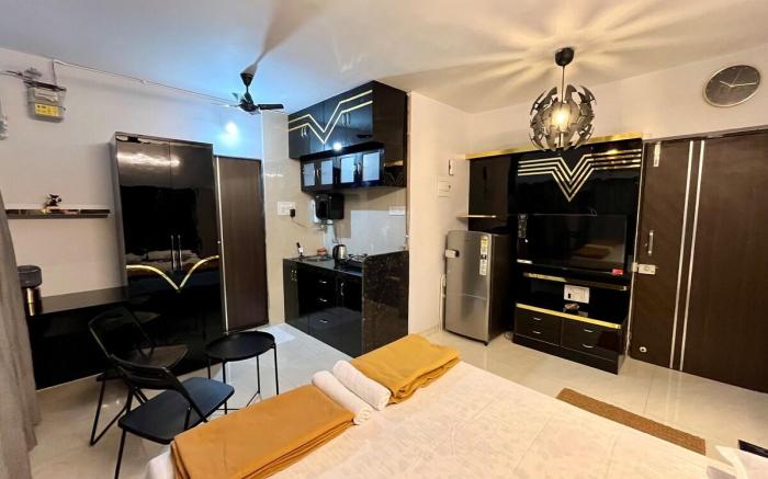 La Carlos Serviced Apartment