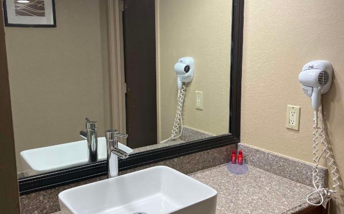 SureStay Plus by Best Western Mobile I-65