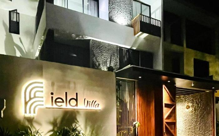 Field villa