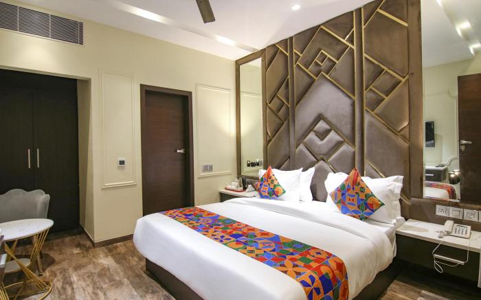 FabHotel Prime K9 Crown