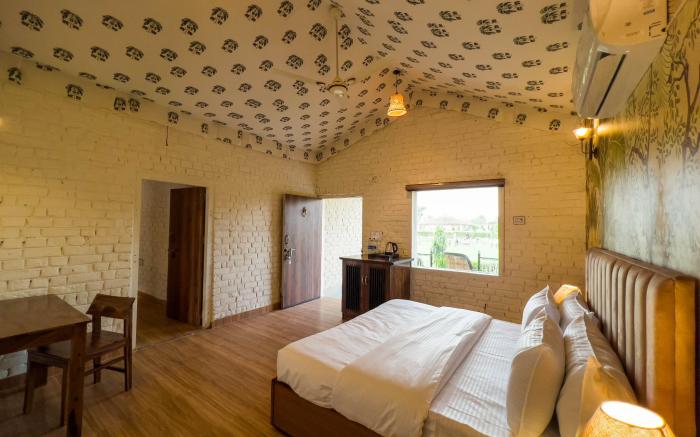 Vanbagh Sariska Resort