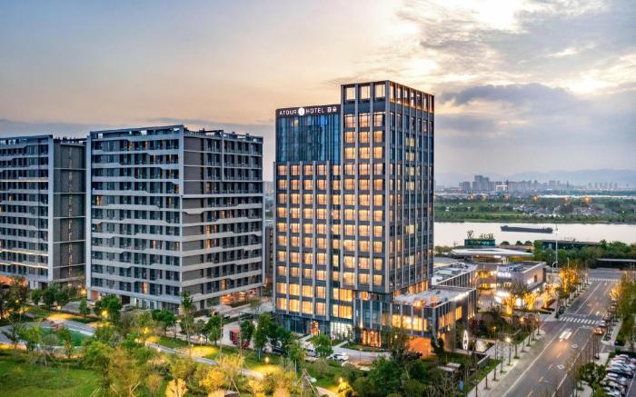 Atour S Hotel Ningbo Binjiang Olympic Sports Center