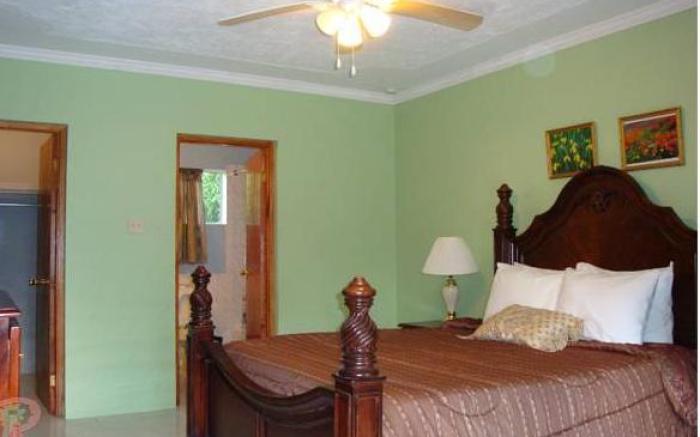 Rayon Hotel