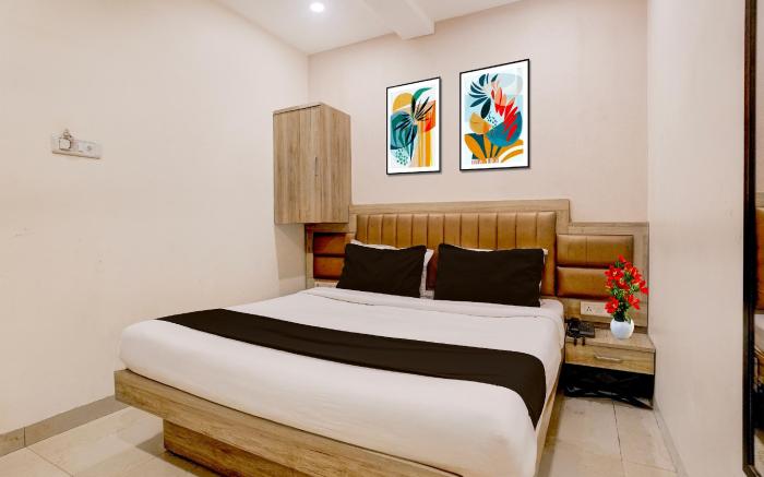 Super Collection O Crawford Market Formerly Al Ibrahim Hotel