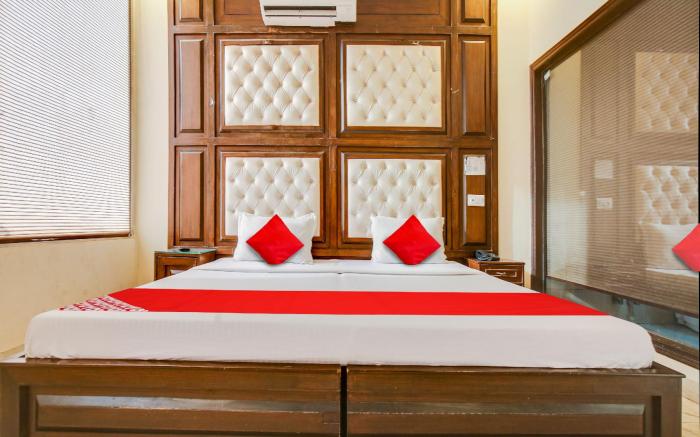 Hotel O Raj Residency Mohali Phase 2