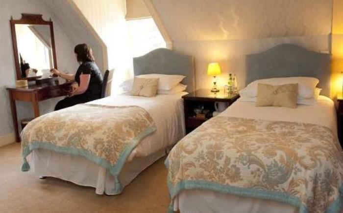 The Tongue Hotel