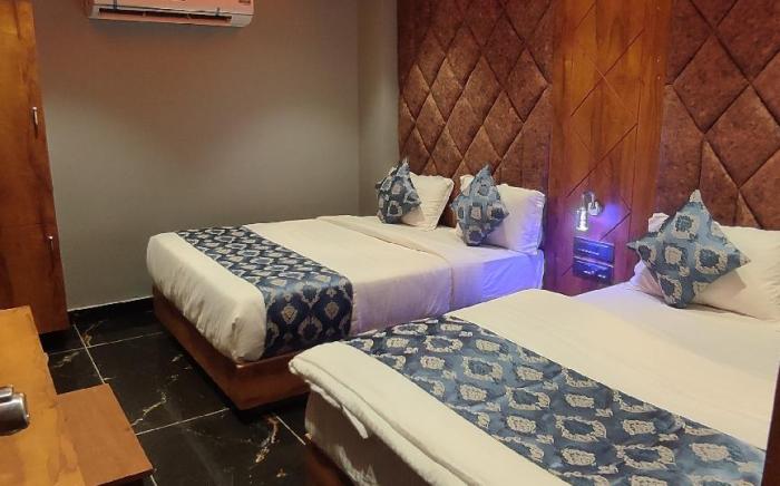Hotel Prime Land