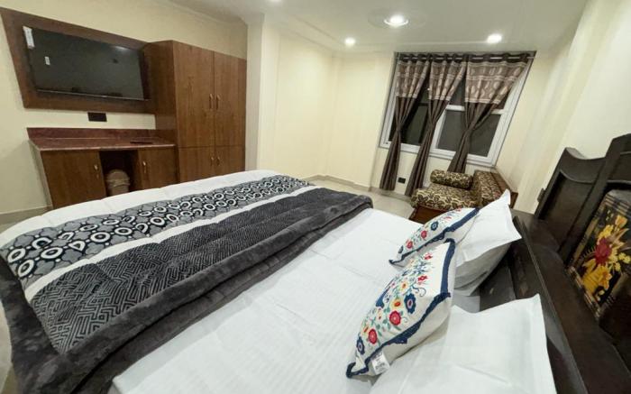 Hotel Jakhu Heights