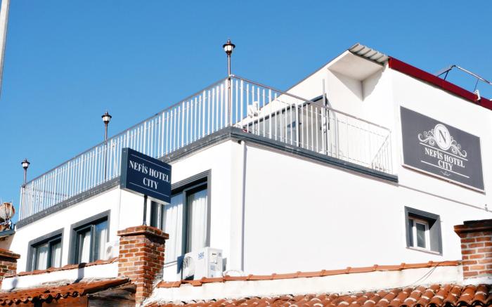 Nefis Hotel City
