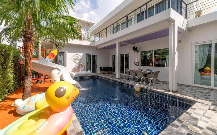 Luxurious and Playful 5 Bedroom Pool Villa (CC)