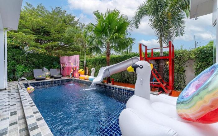 Luxurious and Playful 5 Bedroom Pool Villa (CC)