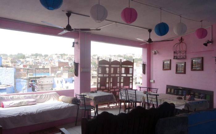 Amar Niwas Homestay Guesthouse