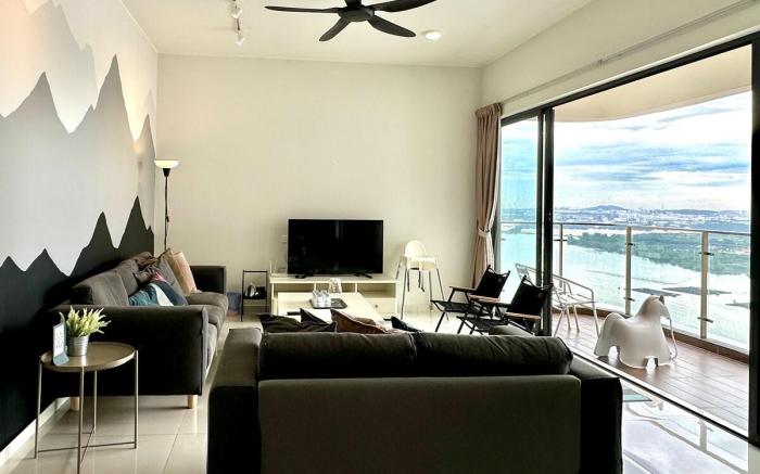 Peace • Seaview | Near CIQ Johor Bahru | 3B2B