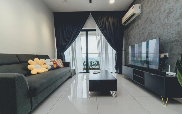 Tranquil Sea View Danga Bay 3BR 6pax