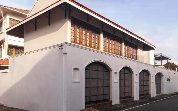 Dutch Manor Boutique Hotel