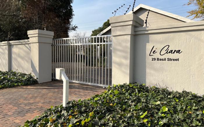 Le’Ciara Luxury Guest House 