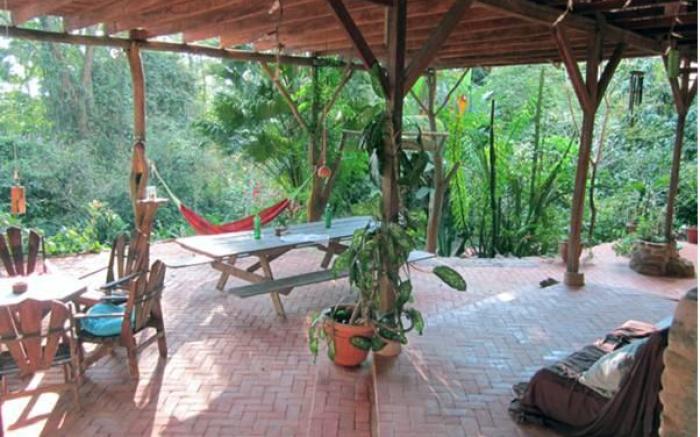 Cascada Verde Hostel