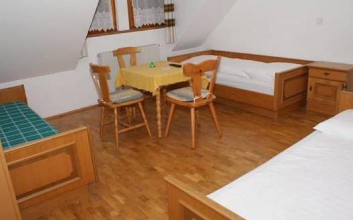 Zochbauer Gastehaus - Hotel Garni