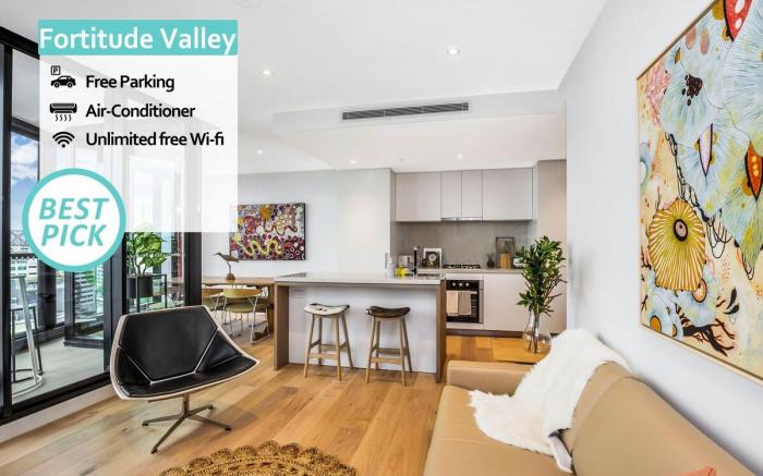 Fortitude Valley Designer Grade 2 Bed Apt