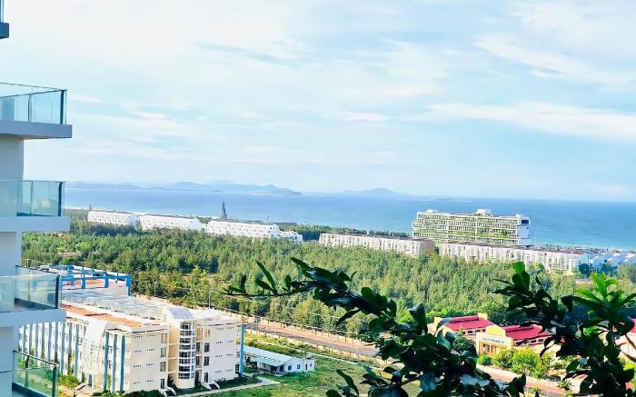 Apec Phú Yên Seaview Condotel 