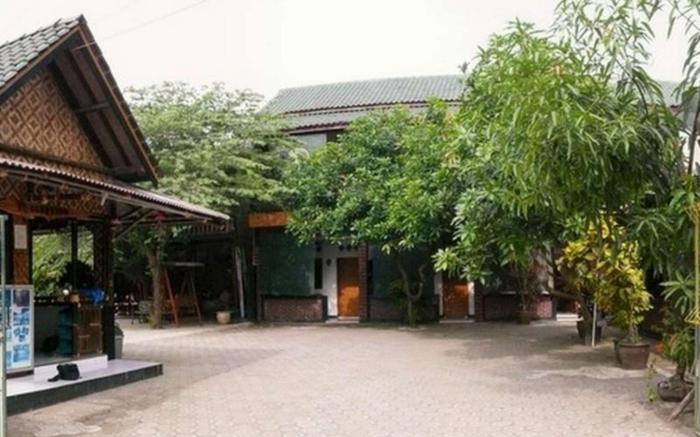 Pondok Wulan Guesthouse