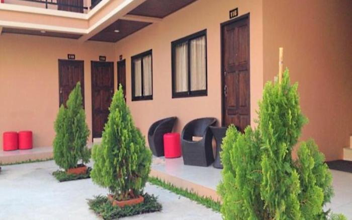 Panupong Hotel