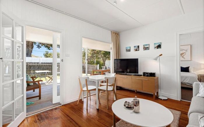 Sorrento Beach Cottages #1