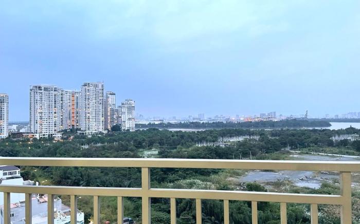 The Sun Avenue - CÚC Apartment