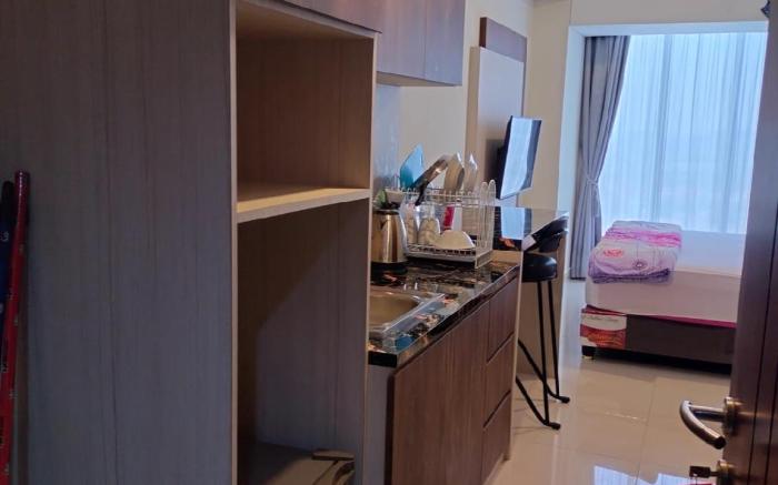 Santy studio@pollux habibie city view4