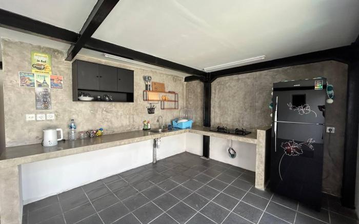 White Sandat Guest House