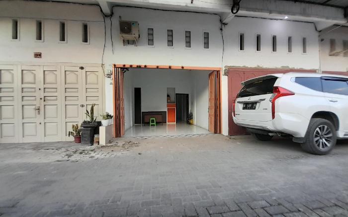 OYO 93402 Family Homestay Syariah