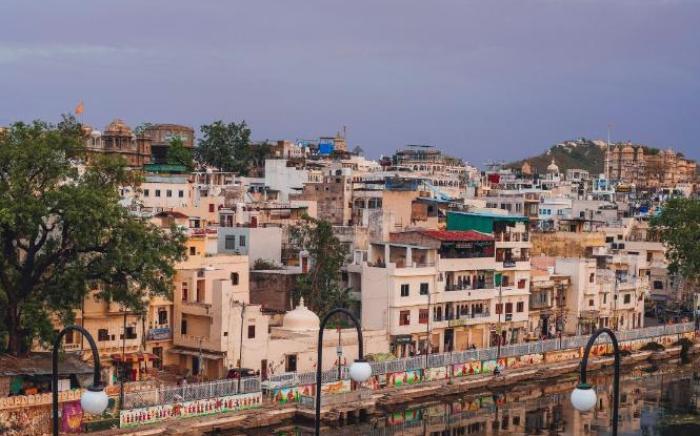 Hide-In Udaipur - A Lake View Boutique Hotel