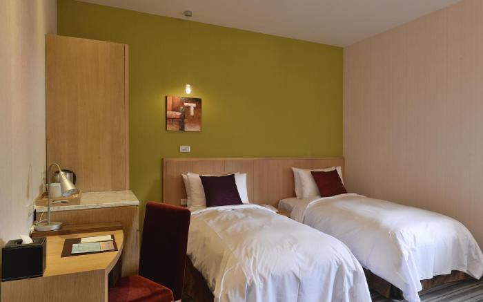 In Young Hotel