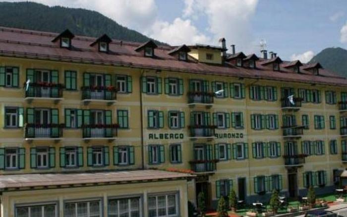 HOTEL AURONZO - outdoor basecamp