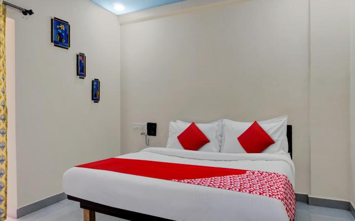 Hotel O Royal Inn