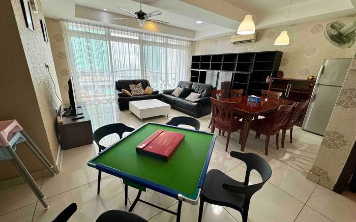 KSL Poolscape Haven: 4bedRoom Working Desk 8-16pax
