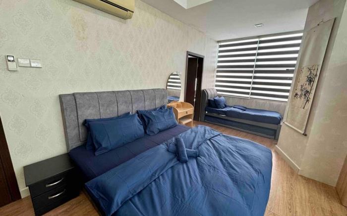 KSL Poolscape Haven: 4bedRoom Working Desk 8-16pax