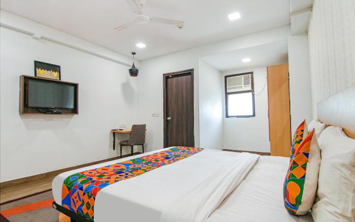 FabHotel Moro Rohini Sector 11