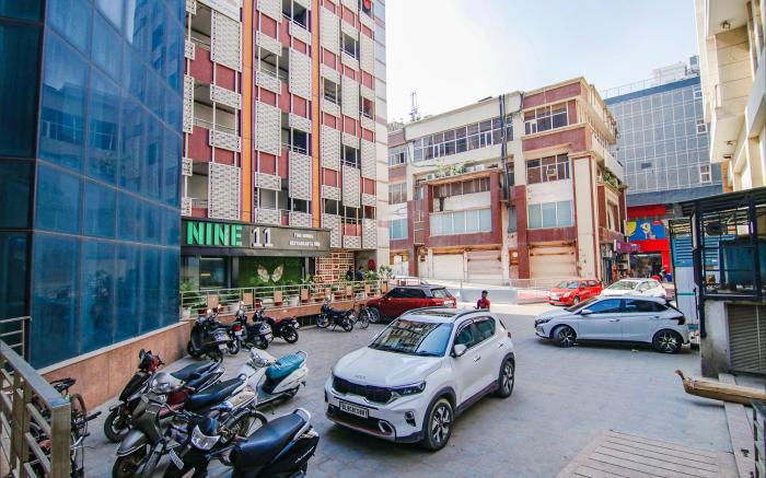 FabHotel Moro Rohini Sector 11