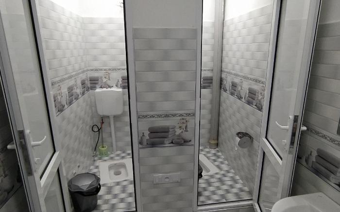 HOSTEL CHINOR 