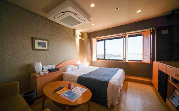 Hotel Lavien (Hoteru Ravian)