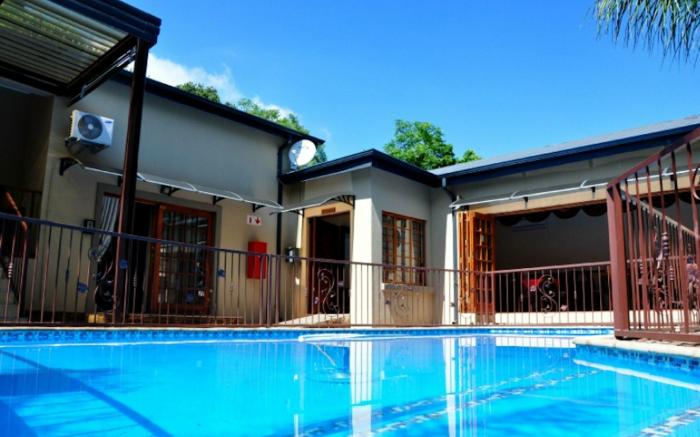 Red Apple Guest House