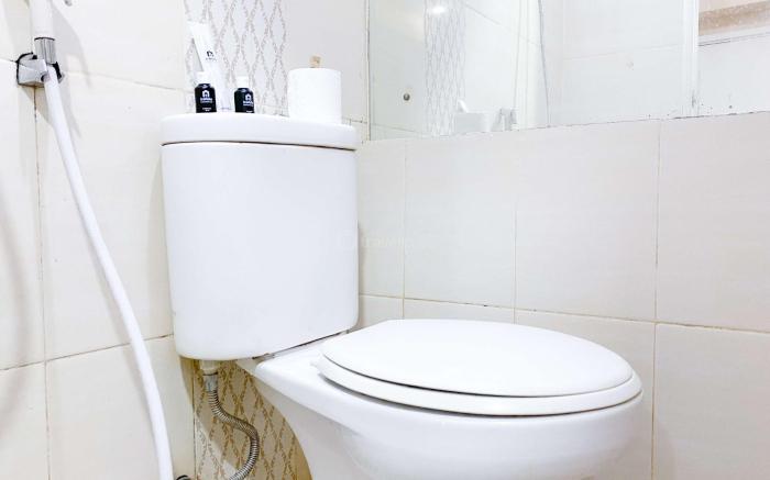 Good Relax 2BR Green Pramuka City Apt By Travelio